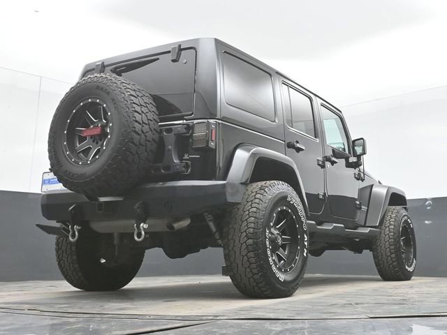 Used 2016 Jeep Wrangler Unlimited Rubicon w/ Connectivity Group image 45