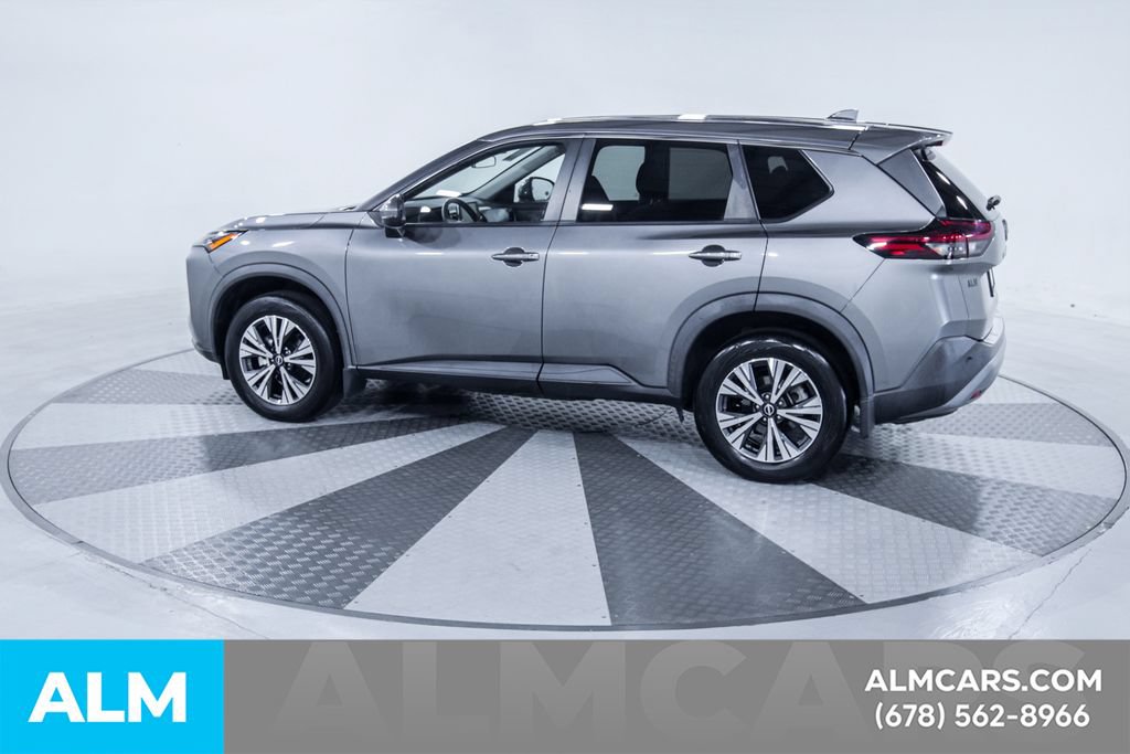Used 2022 Nissan Rogue SV FWD image 5