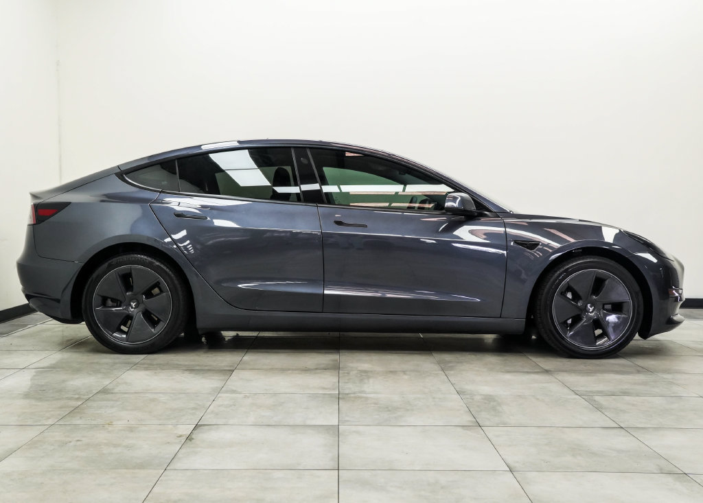 Used 2023 Tesla Model 3 Standard Range RWD image 11
