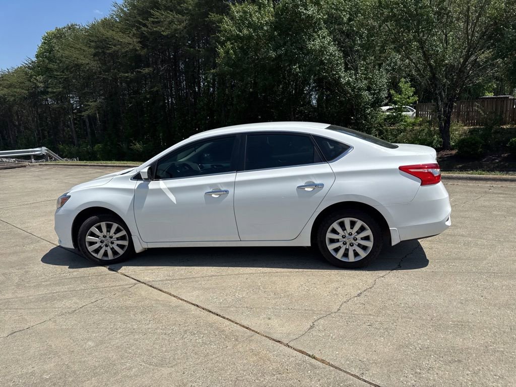 Used 2017 Nissan Sentra S FWD image 11