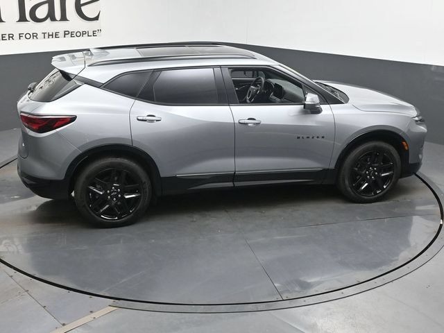 Used 2023 Chevrolet Blazer RS w/ Driver Confidence II Package AWD/4WD image 39