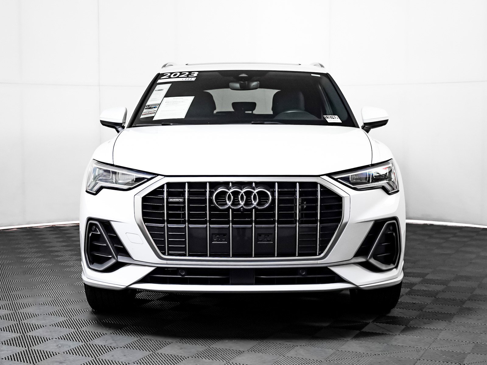 Certified 2023 Audi Q3 2.0T Premium Plus w/ Premium Plus Package image 13