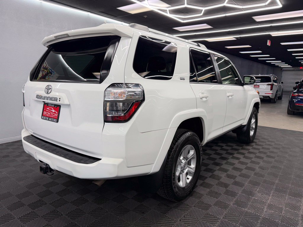 Used 2024 Toyota 4Runner SR5 AWD/4WD image 14