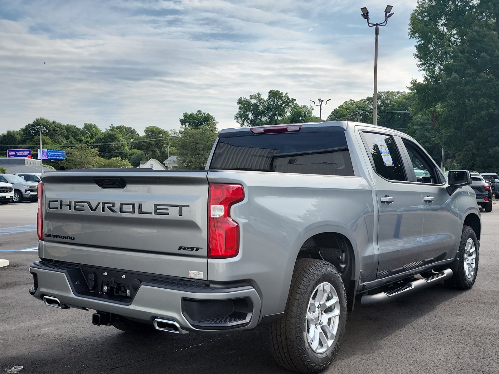 New 2026 Chevrolet Silverado 1500 RST w/ Z71 Off-Road Package AWD/4WD image 5