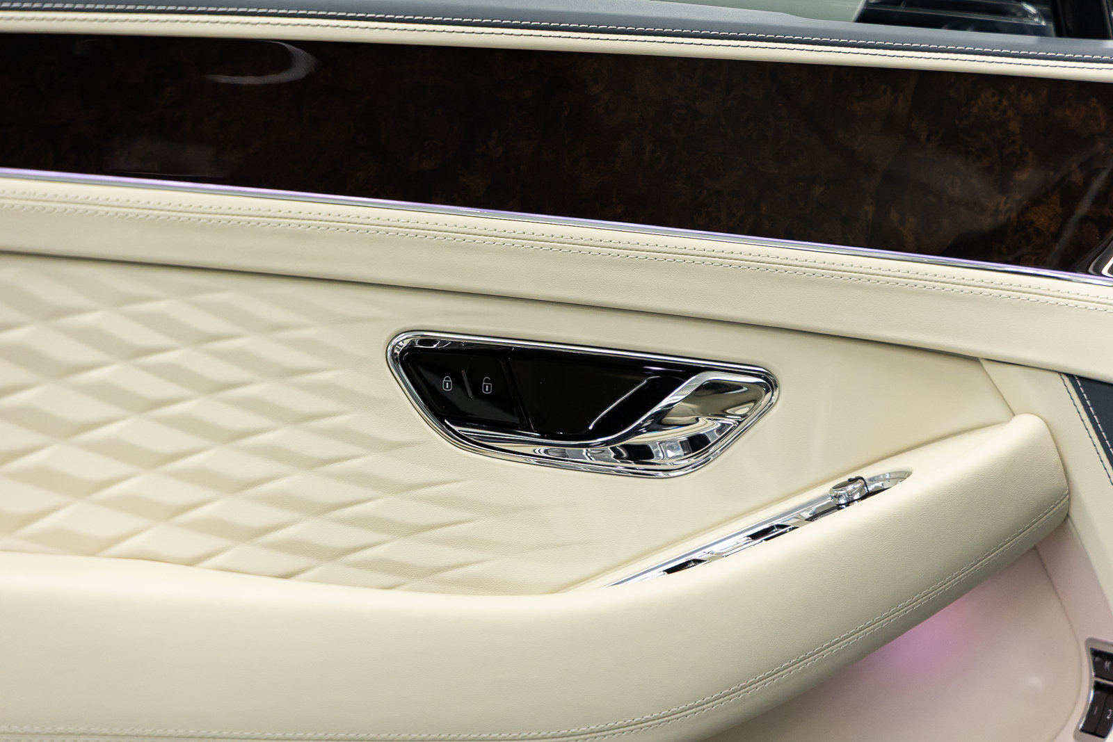 New 2026 Bentley Continental GT AWD/4WD image 24