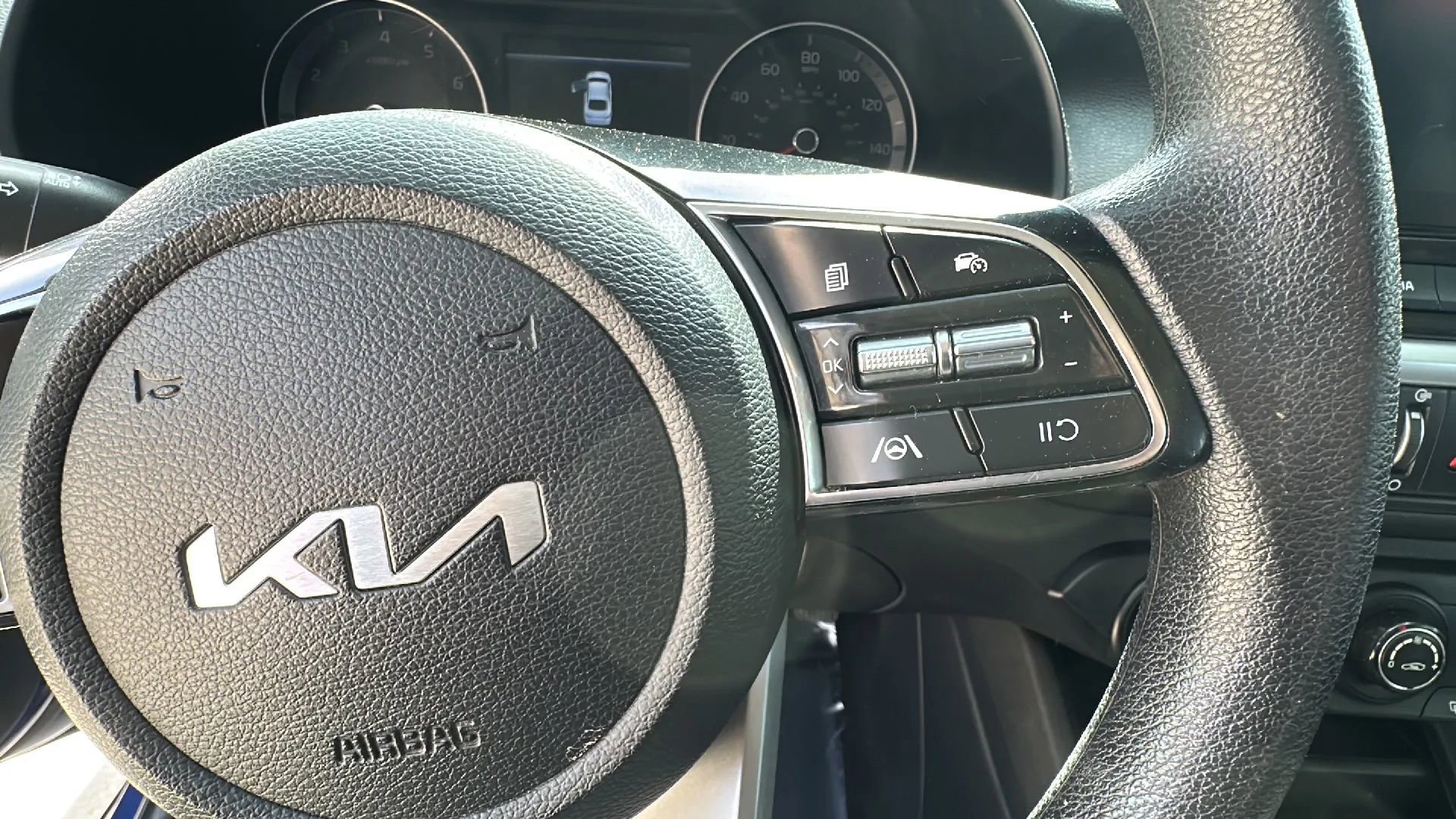 Used 2023 Kia Forte LXS w/ LXS Technology Package image 20