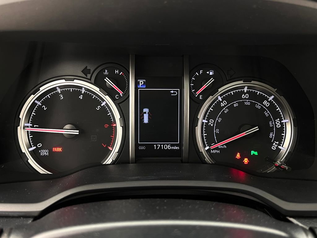 Used 2023 Toyota 4Runner Limited image 19