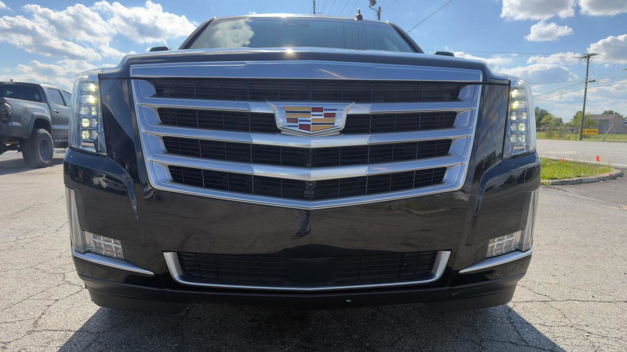 Used 2015 Cadillac Escalade Premium AWD/4WD image 13