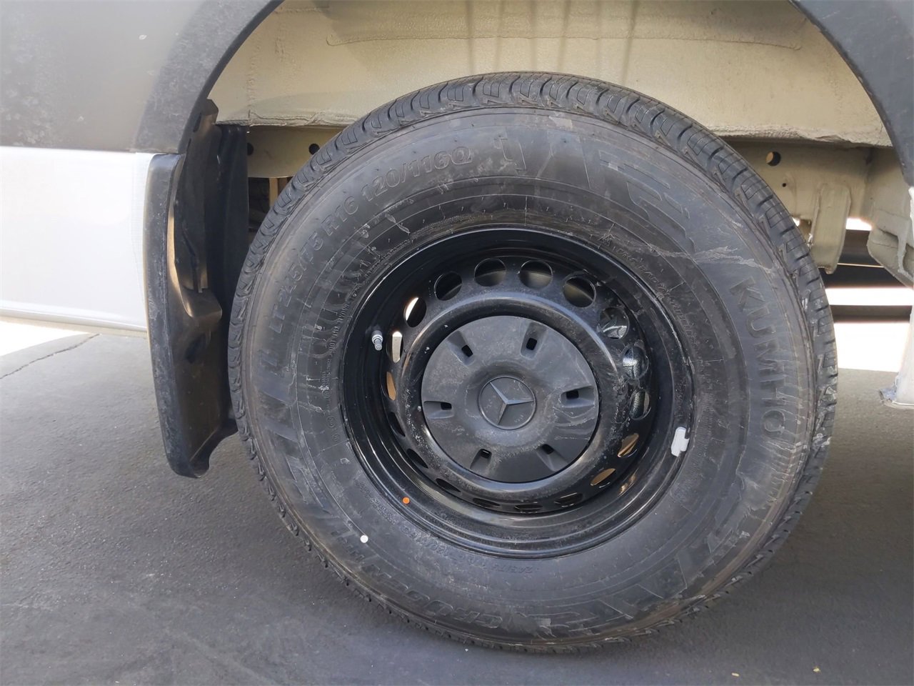 New 2025 Mercedes-Benz Sprinter 2500 image 13