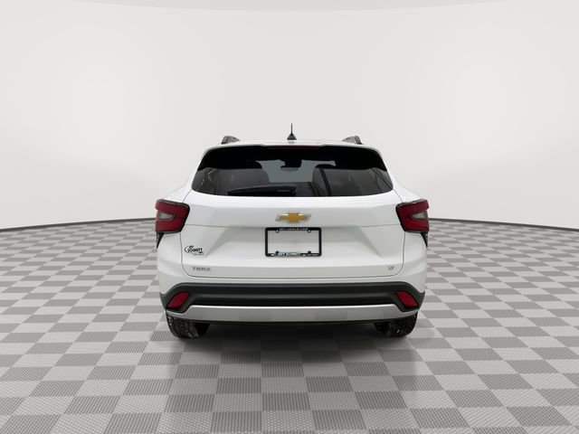 Used 2025 Chevrolet Trax LT w/ LT Convenience Package image 9
