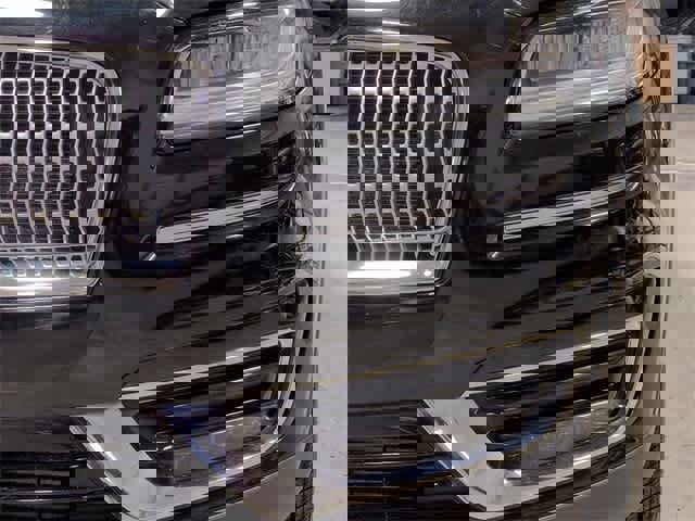 Used 2019 Lincoln Nautilus Reserve w/ Cargo Utility Package image 11