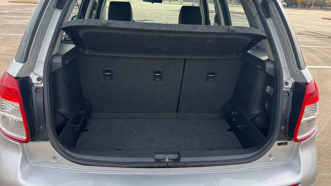 Used 2010 Suzuki SX4 Base 4dr Crossover CVT image 20