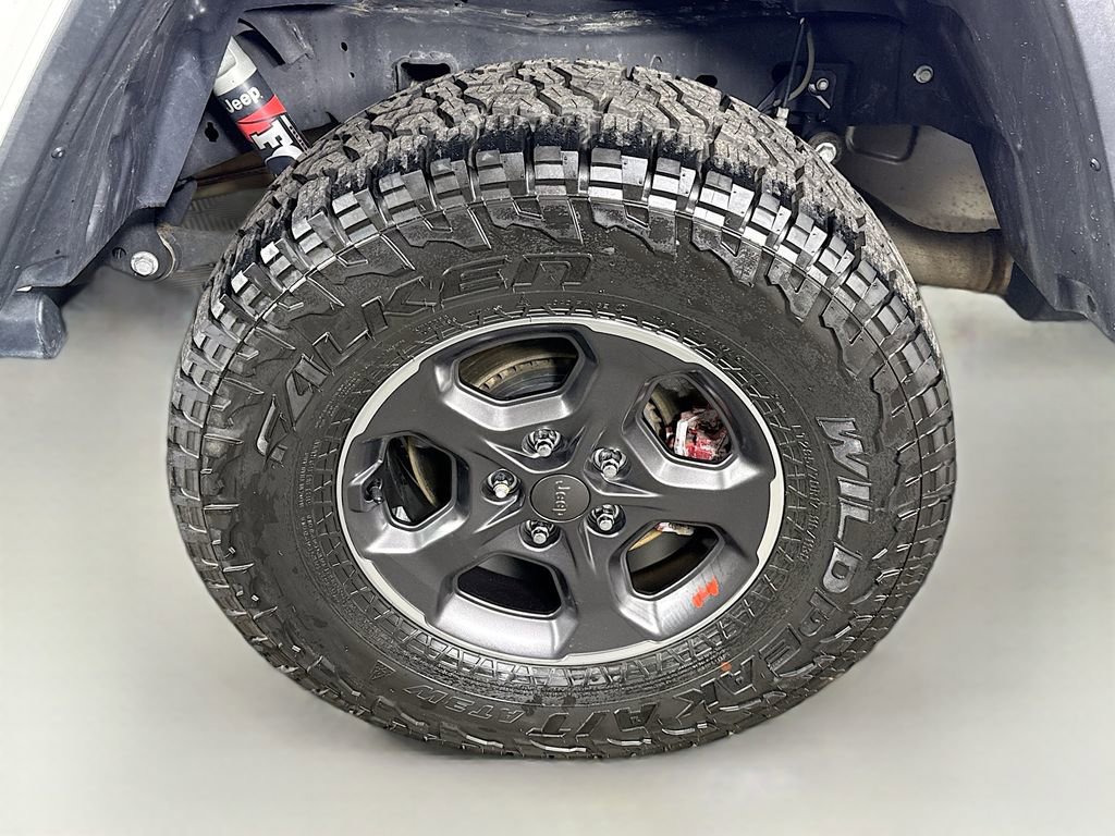 Used 2020 Jeep Gladiator Rubicon image 36