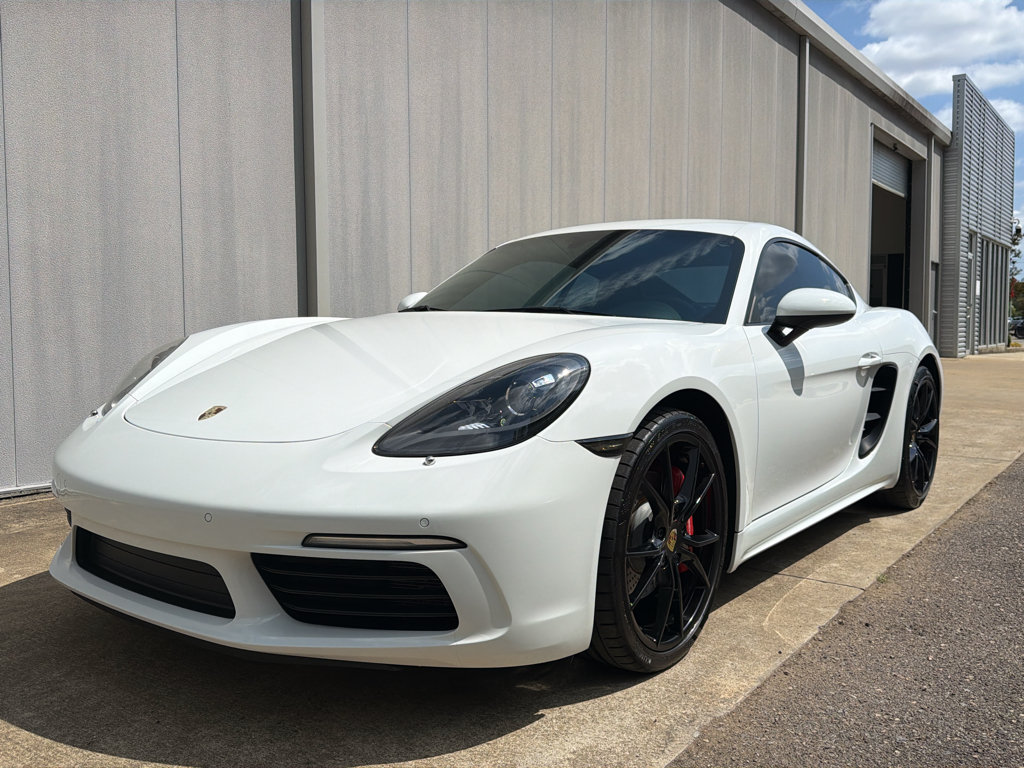 Used 2018 Porsche 718 Cayman S RWD image 9