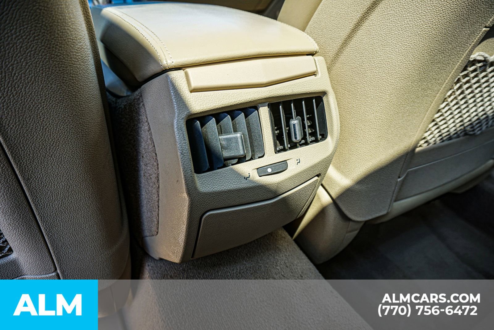 Used 2011 Cadillac CTS Luxury RWD image 52