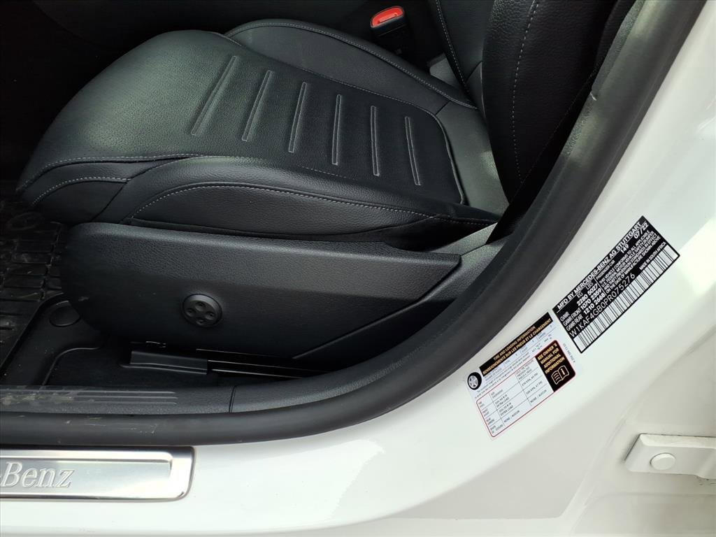 Certified 2023 Mercedes-Benz C 300 Sedan image 18
