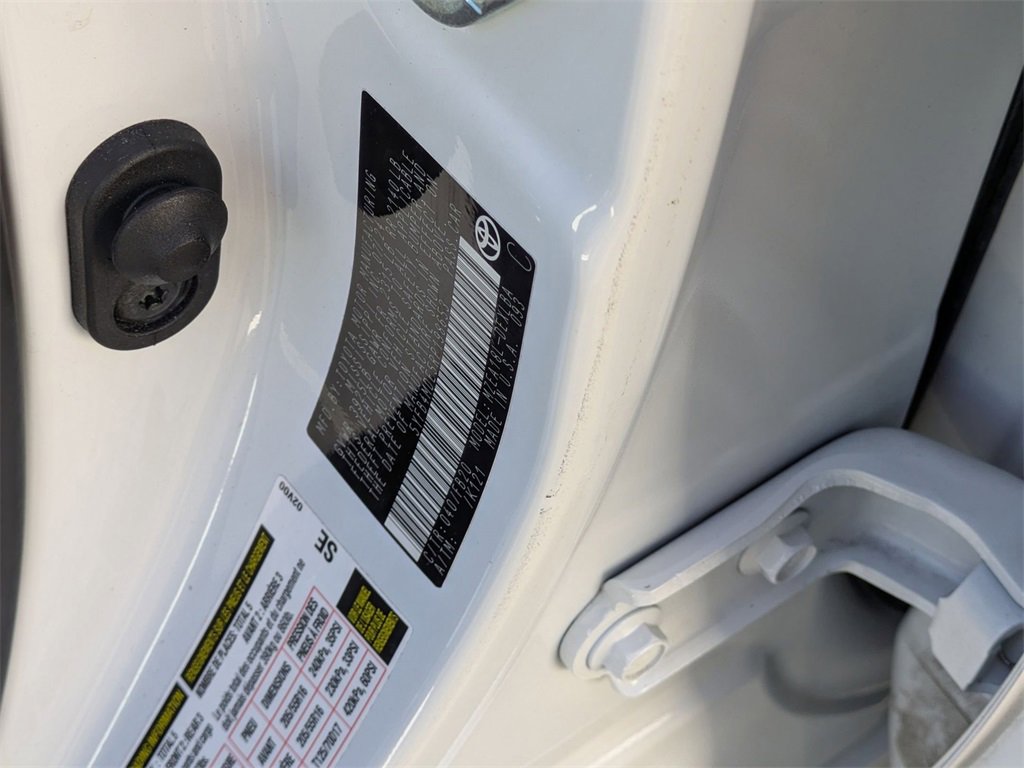 Used 2024 Toyota Corolla LE image 37