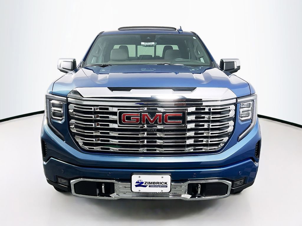 Used 2025 GMC Sierra 1500 Denali AWD/4WD image 2
