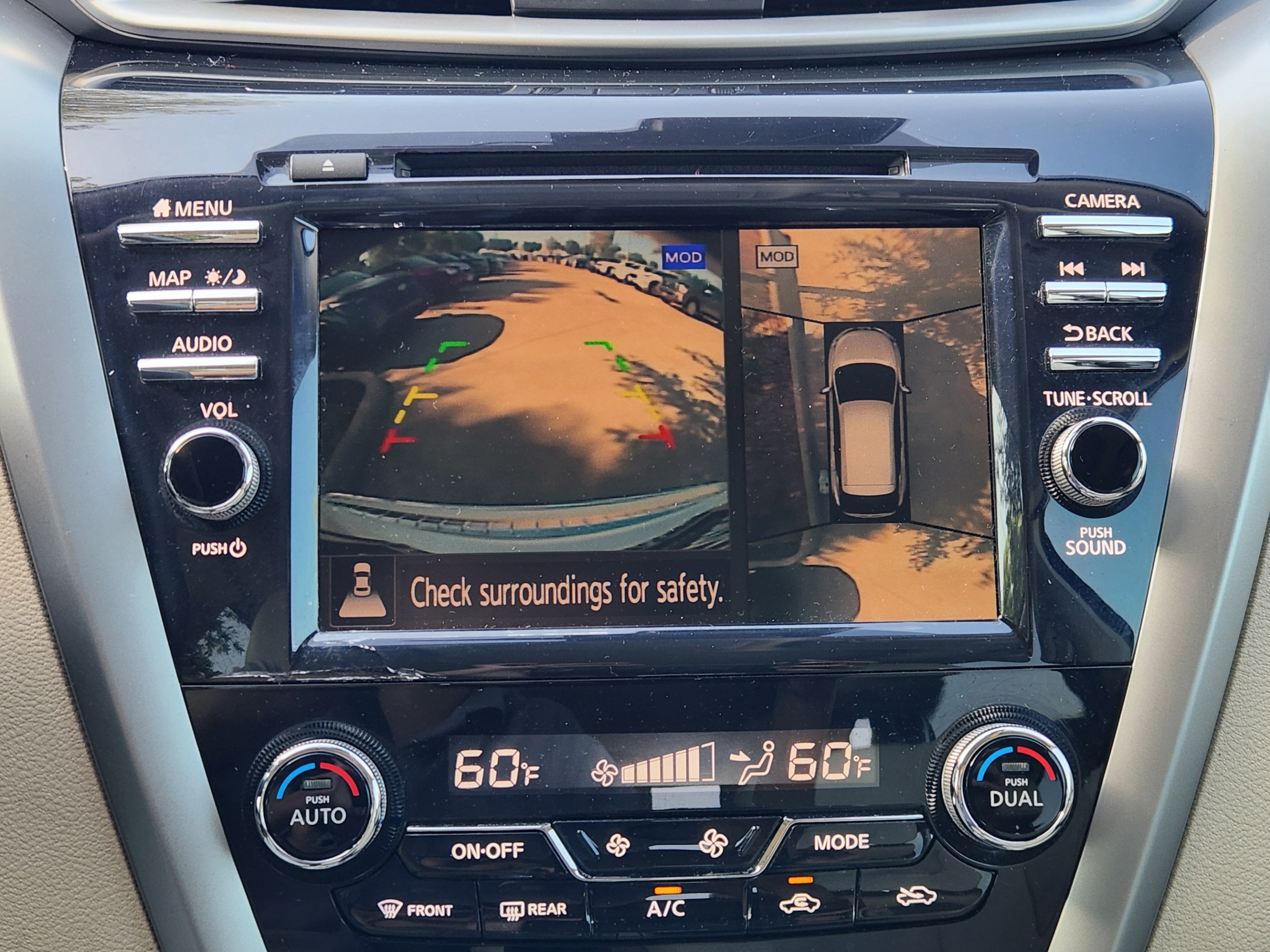 Used 2020 Nissan Murano SL w/ Moonroof Package FWD image 13