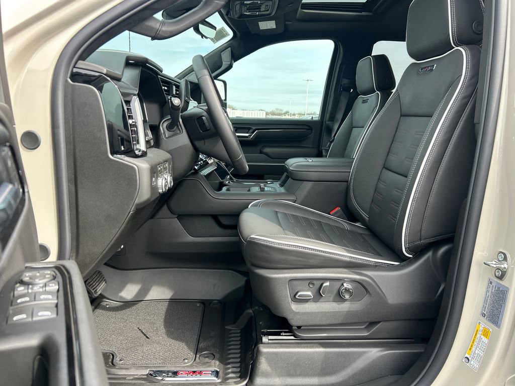 New 2026 GMC Sierra 2500 AT4X AWD/4WD image 16