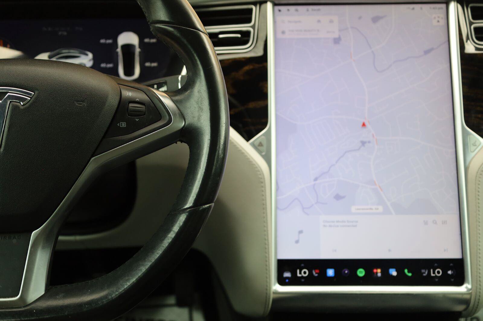 Used 2016 Tesla Model S 75 RWD image 34
