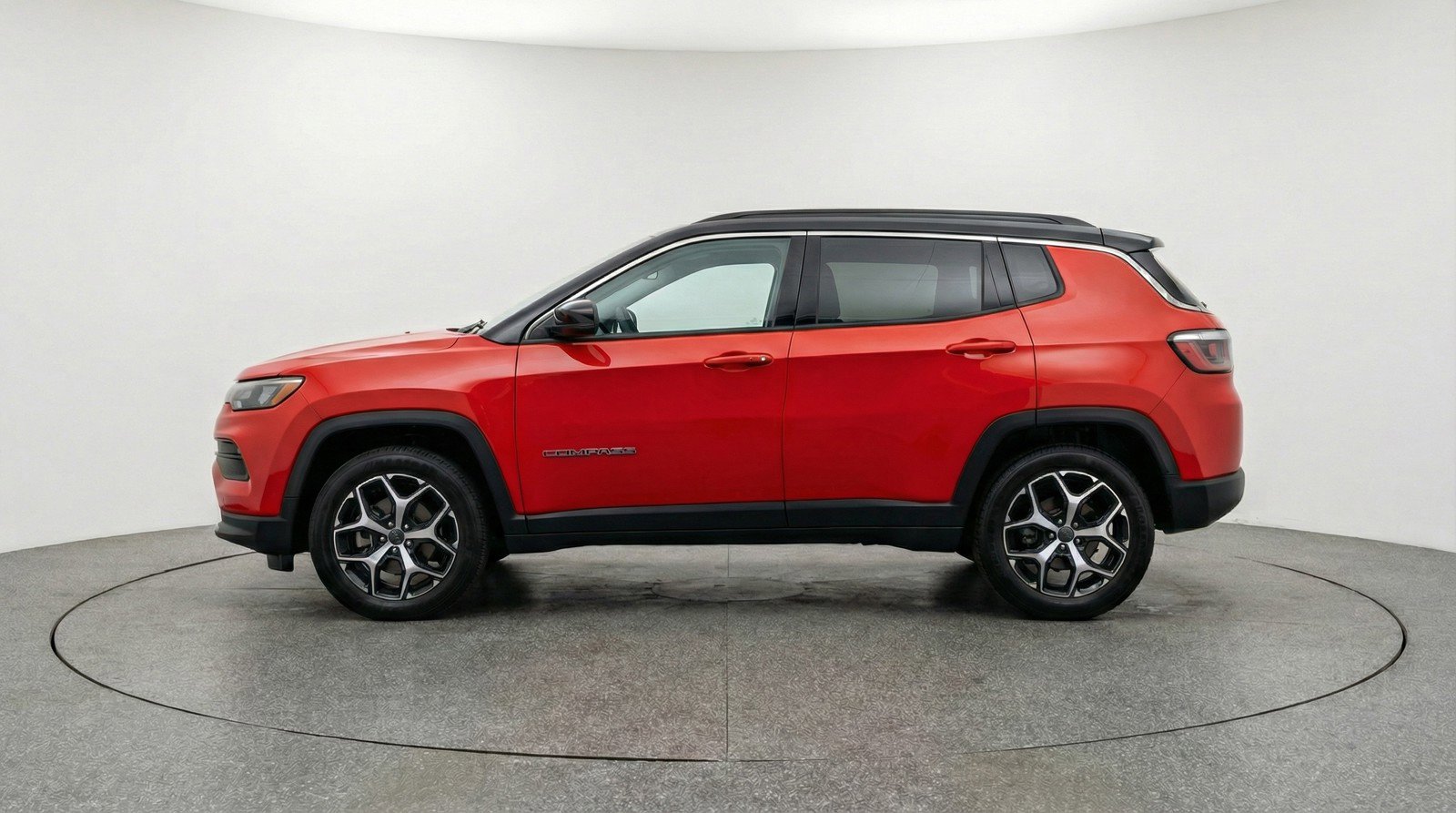 Used 2025 Jeep Compass Limited AWD/4WD image 5