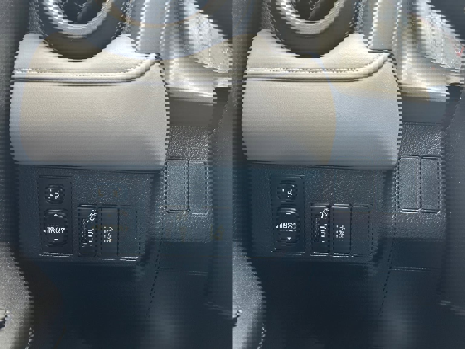 Used 2018 Toyota RAV4 XLE w/ Plus Extra Value Package image 24