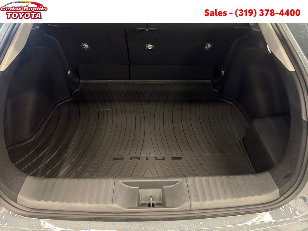 New 2026 Toyota Prius LE image 10