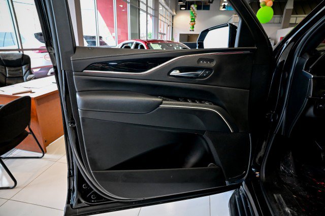 Used 2023 Cadillac Escalade Sport image 18