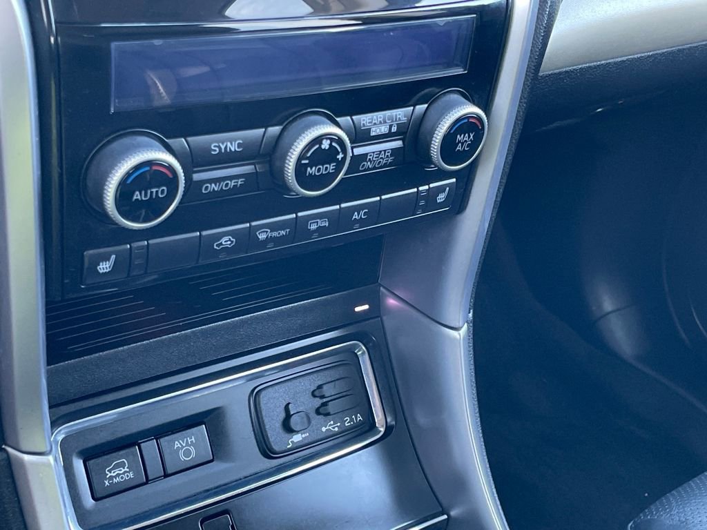 Used 2022 Subaru Ascent Limited w/ Technology Package image 27