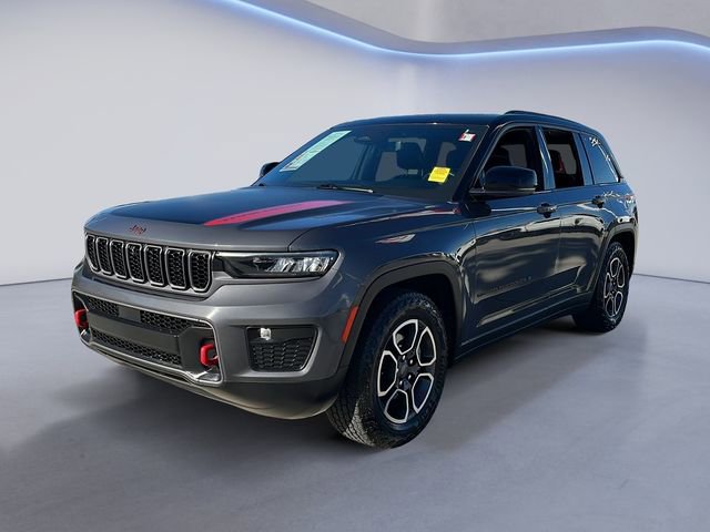 Used 2022 Jeep Grand Cherokee Trailhawk w/ Luxury Tech Group III