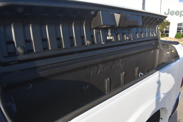 Used 2025 RAM 2500 Limited AWD/4WD image 13