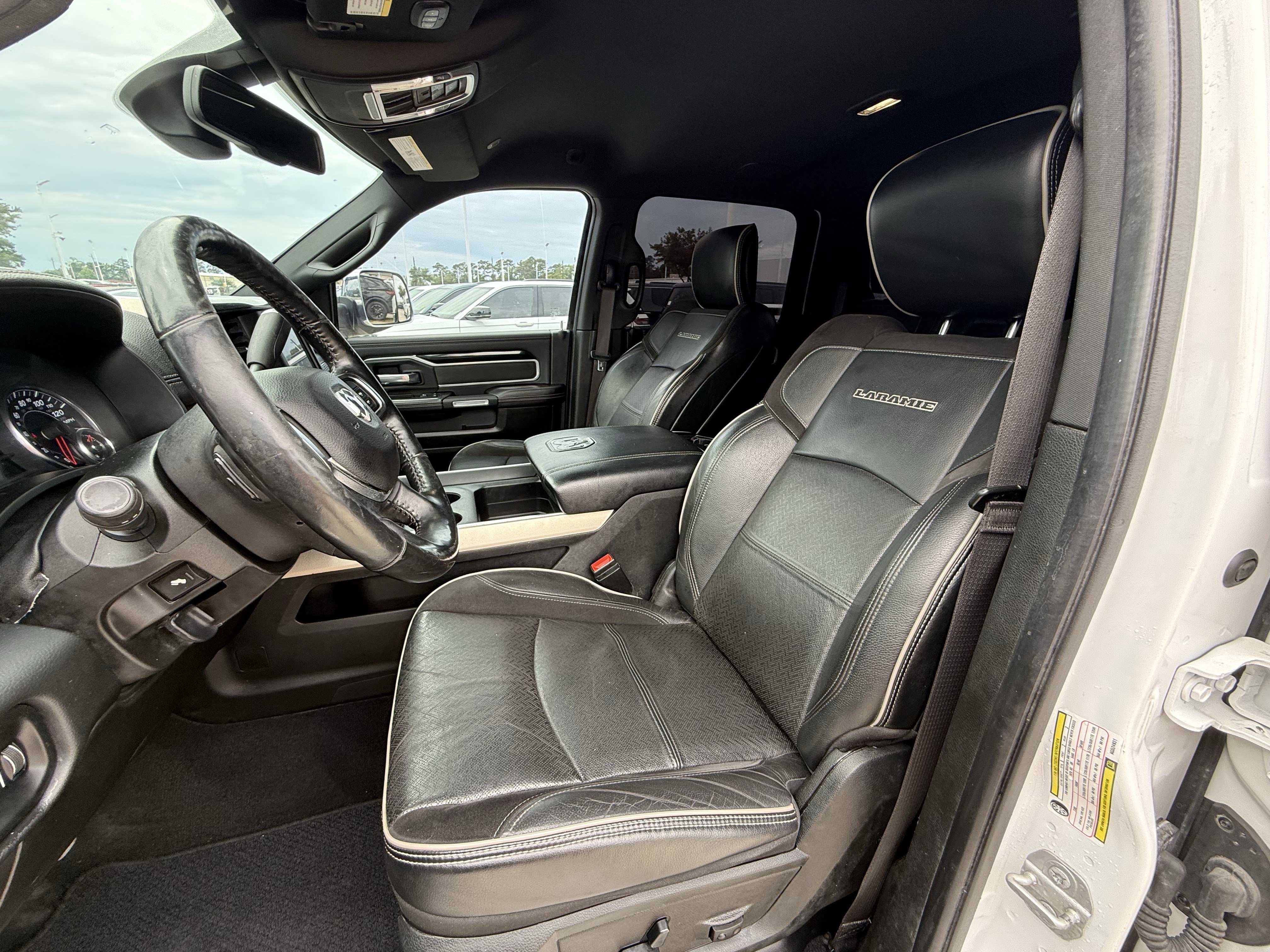 Used 2019 RAM 3500 Laramie AWD/4WD image 27