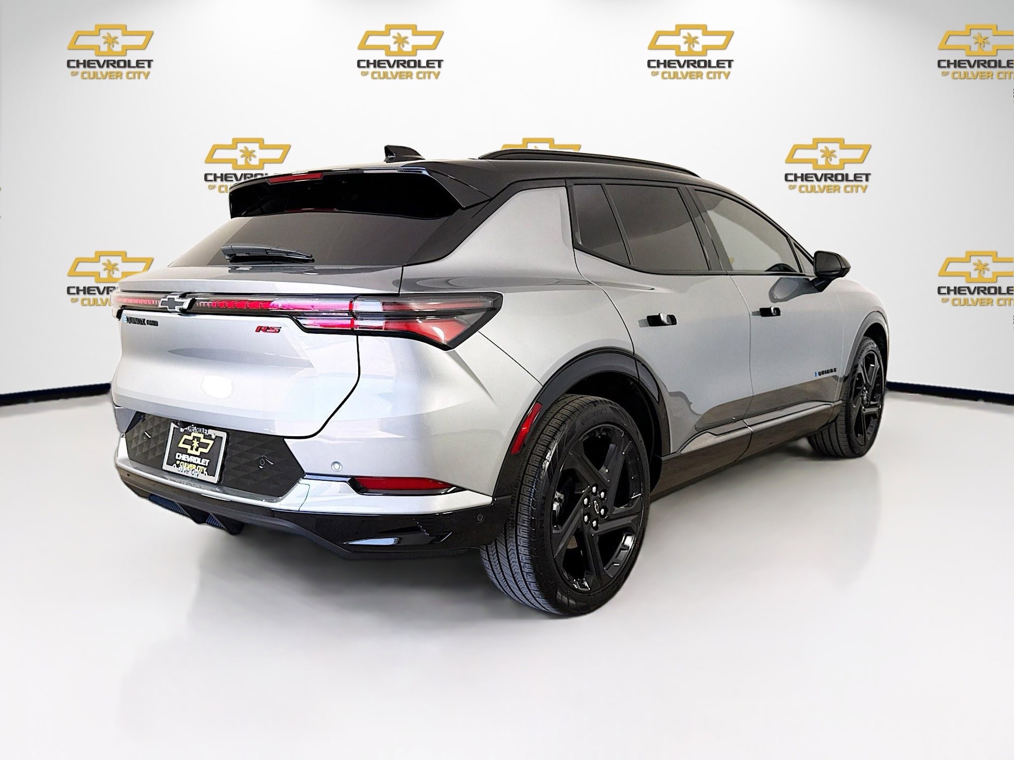 Used 2024 Chevrolet Equinox EV RS image 7