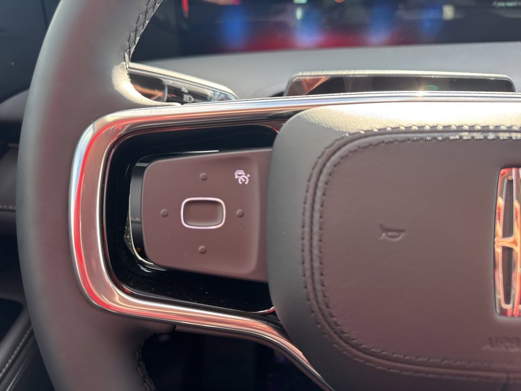 New 2026 Lincoln Nautilus Reserve image 14