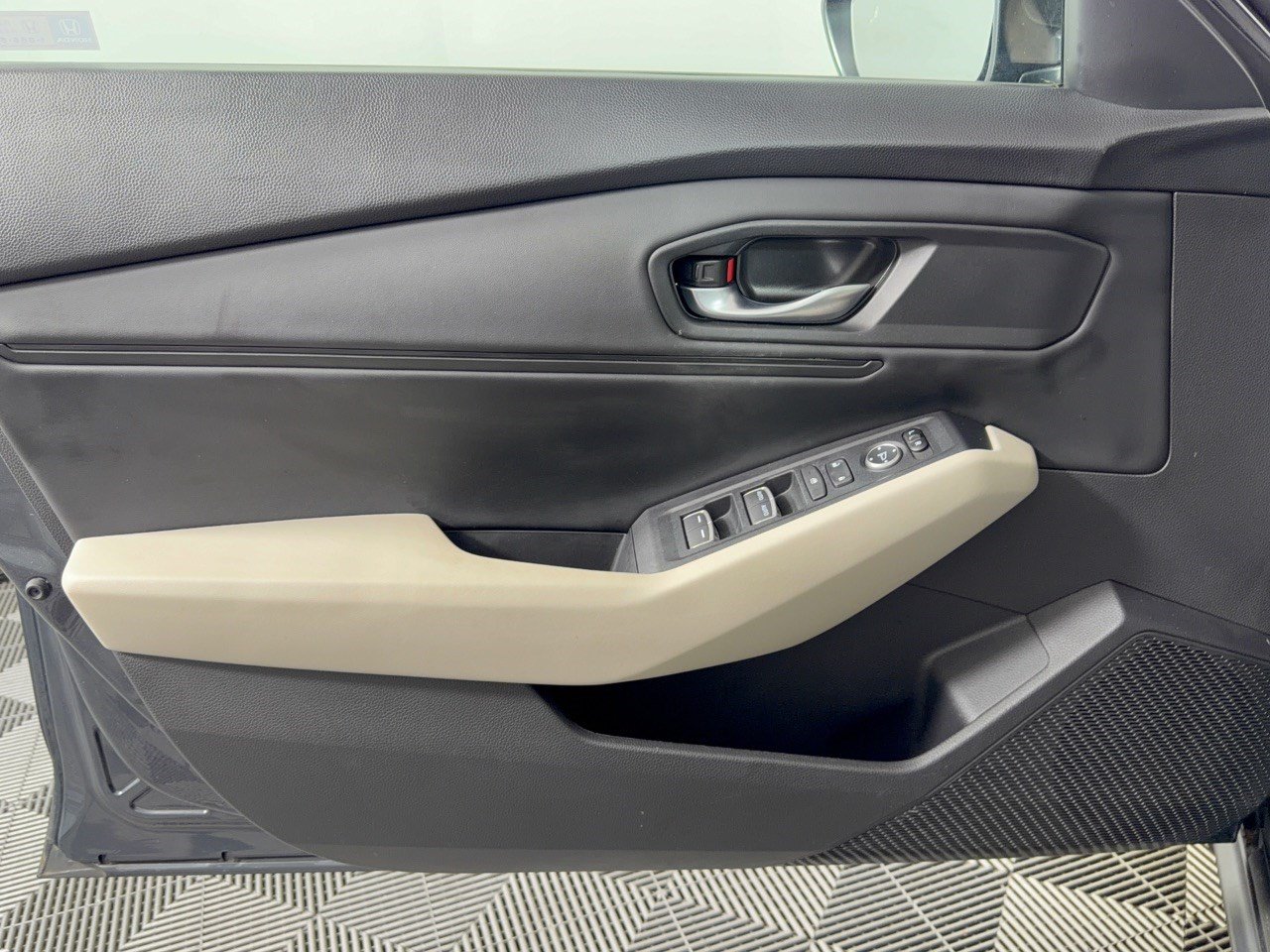 Used 2024 Honda Accord EX image 14