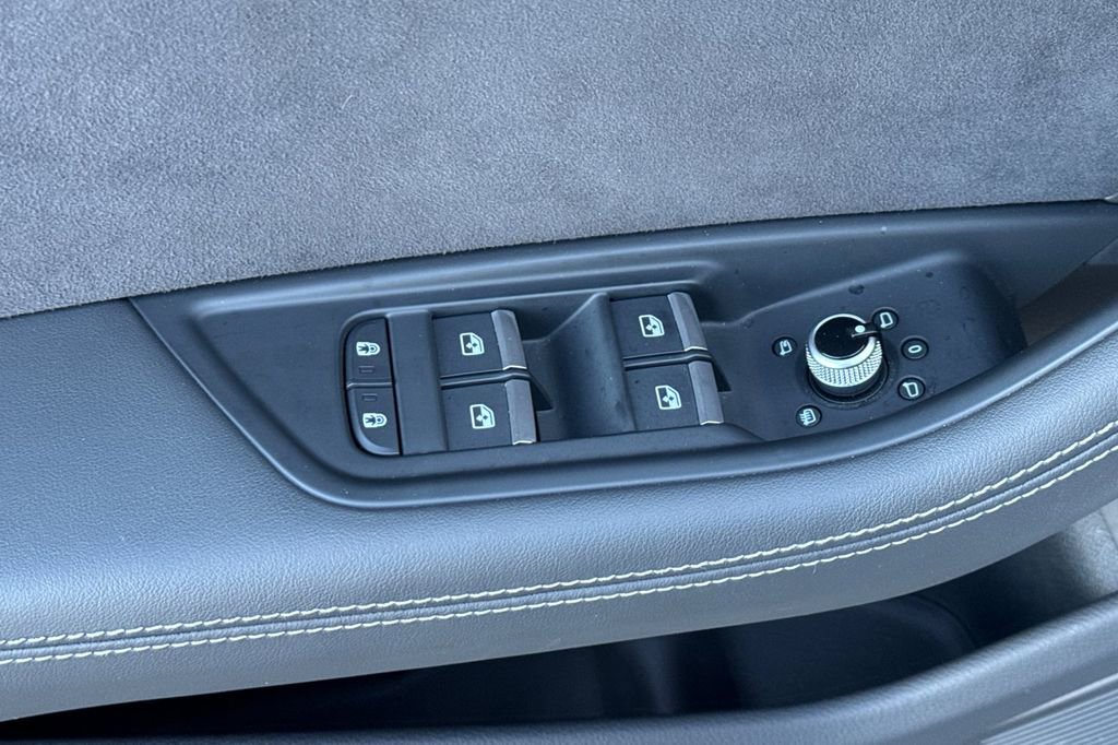 Used 2023 Audi S5 Premium Plus image 15