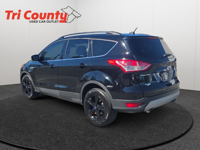 Used 2016 Ford Escape SE w/ SE Leather Comfort Package AWD/4WD image 6
