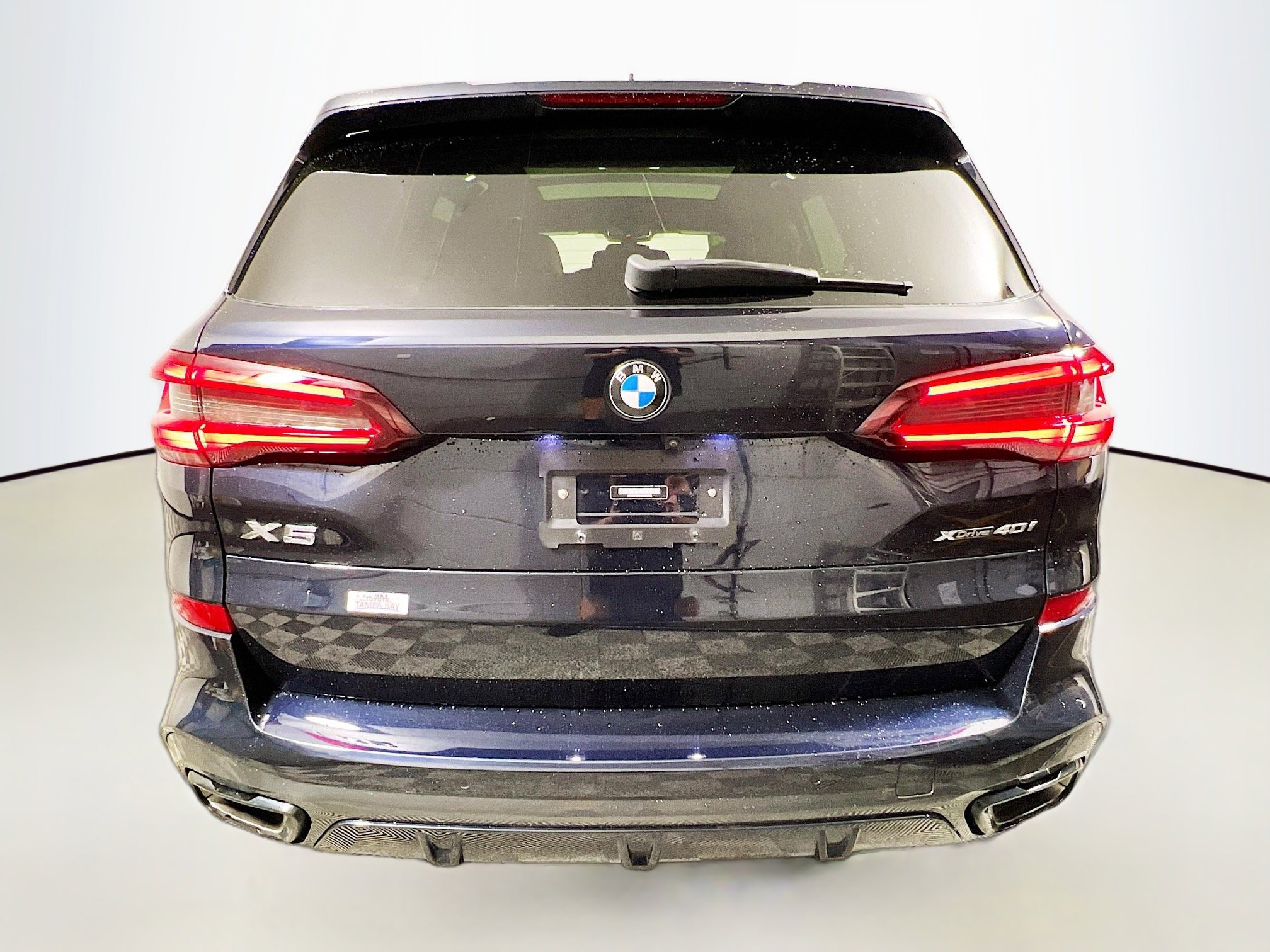 Used 2023 BMW X5 xDrive40i w/ M Sport Package image 6