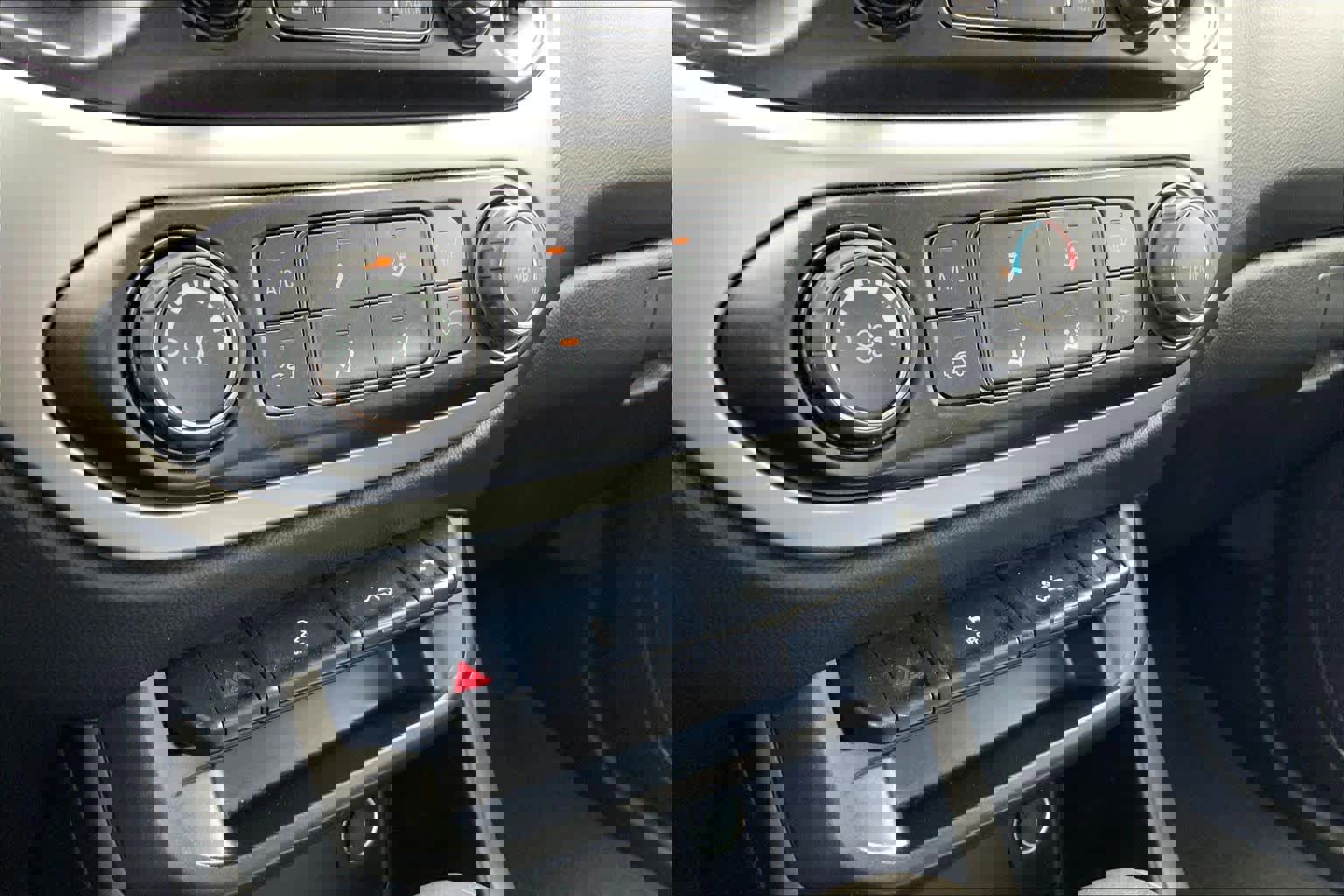 Used 2021 Chevrolet Colorado LT image 34