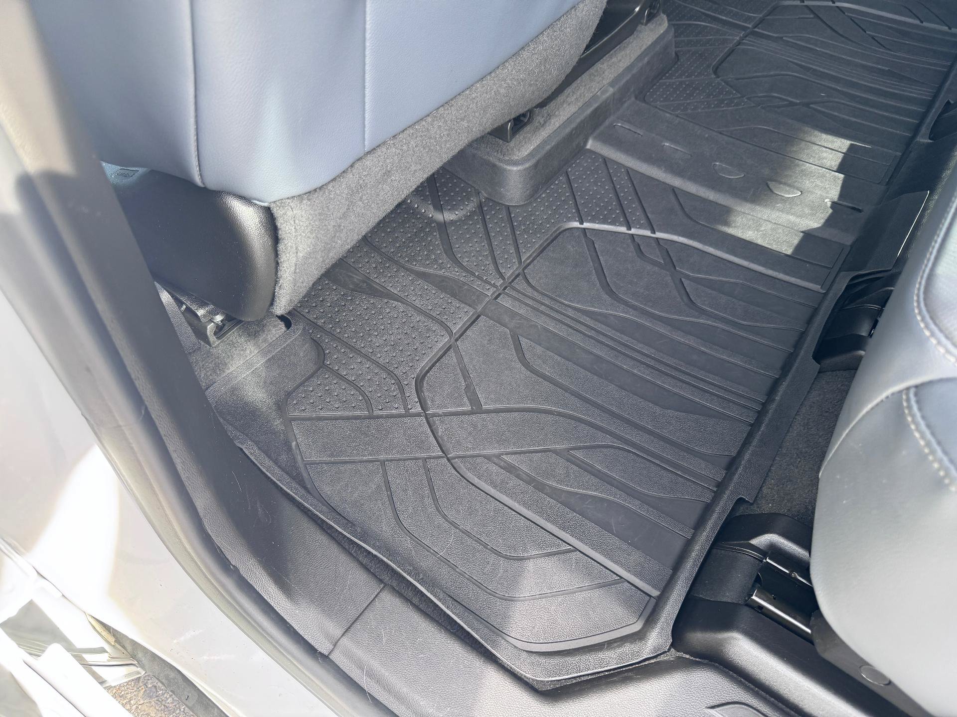 Used 2019 Chevrolet Traverse Premier w/ LPO, Floor Liner Package AWD/4WD image 15
