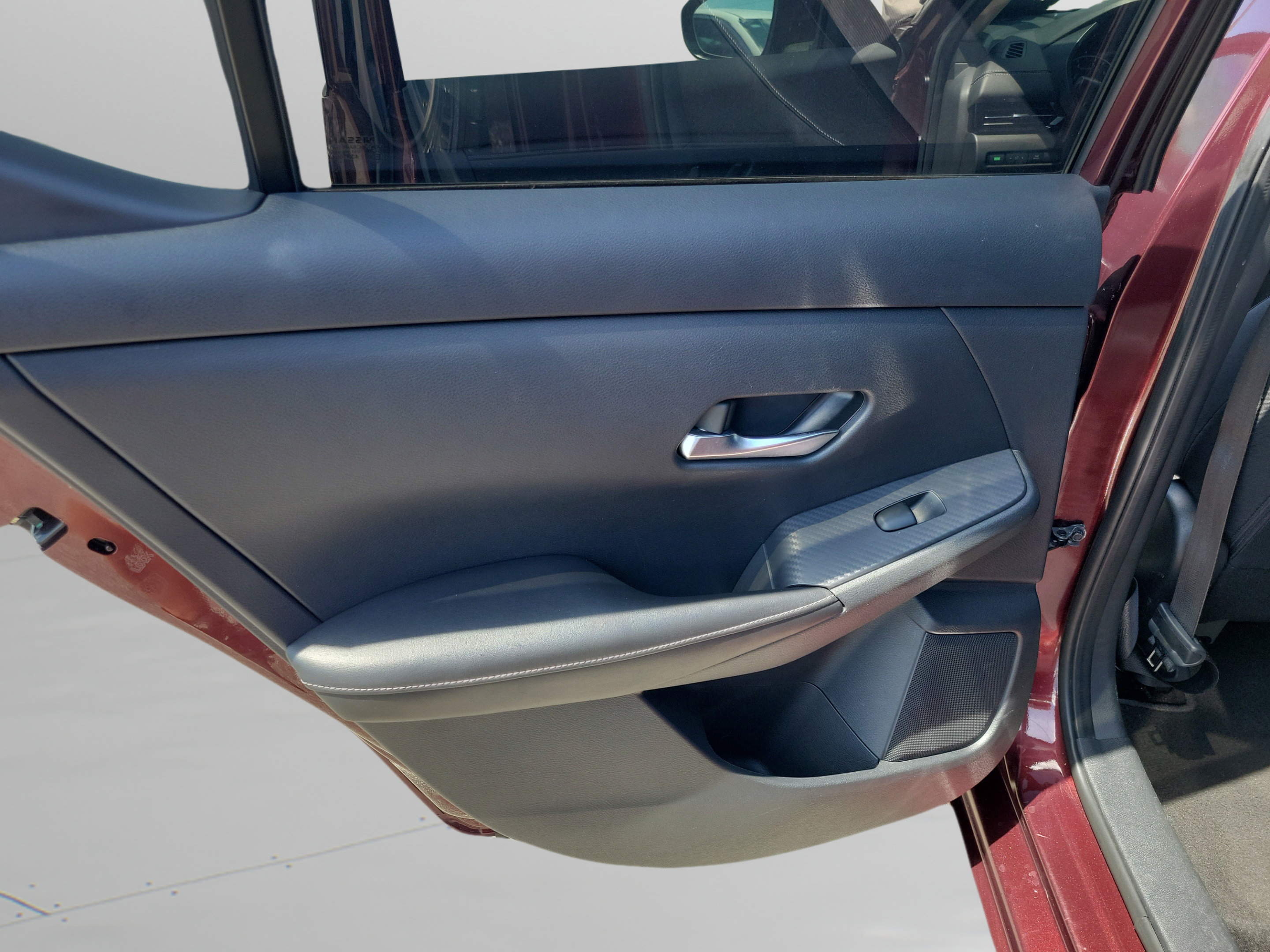 Used 2020 Nissan Sentra SV w/ Electronics Package FWD image 11