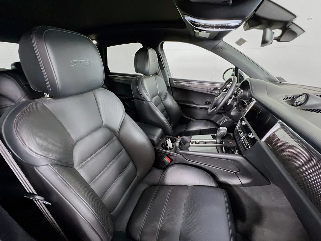 Certified 2023 Porsche Macan GTS AWD/4WD image 30