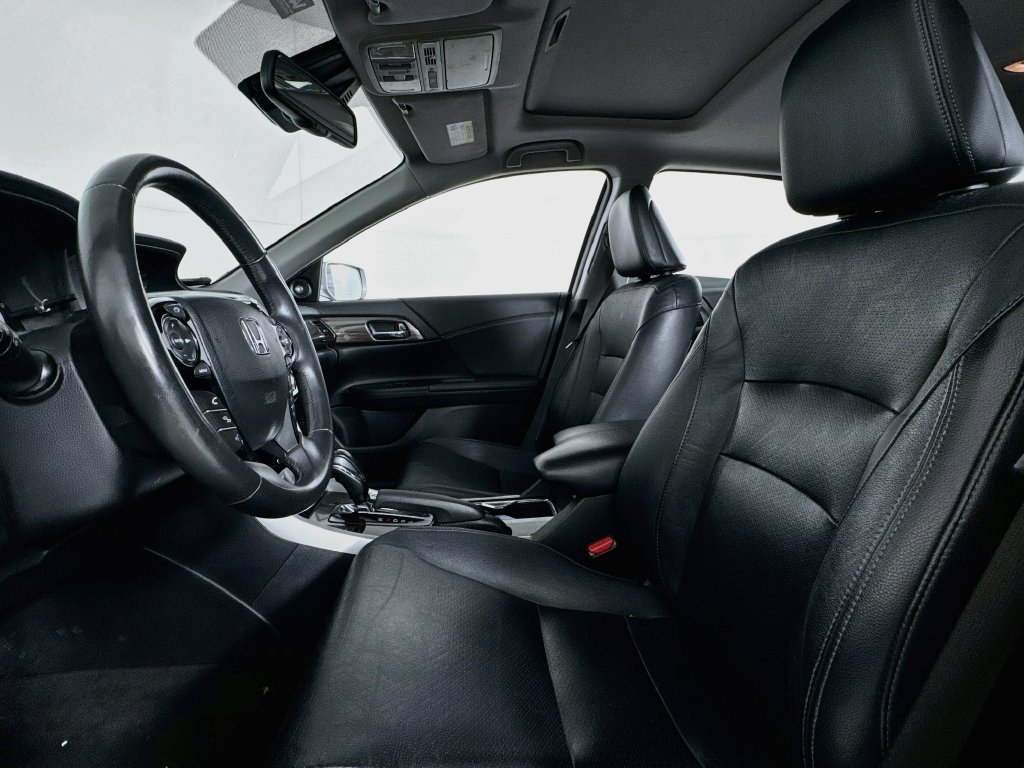 Used 2016 Honda Accord EX-L image 11