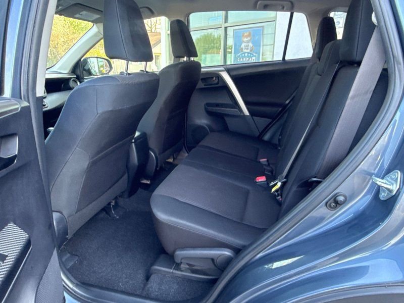 Used 2014 Toyota RAV4 LE AWD/4WD image 14