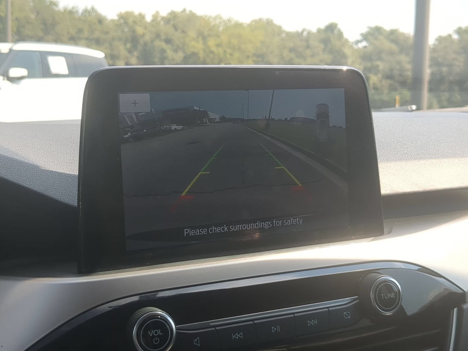 Used 2020 Ford Escape SEL FWD image 21