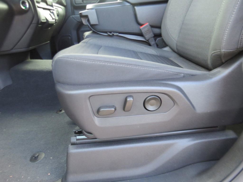 Certified 2025 Chevrolet Silverado 1500 Custom w/ Turbomax Blackout Package image 16