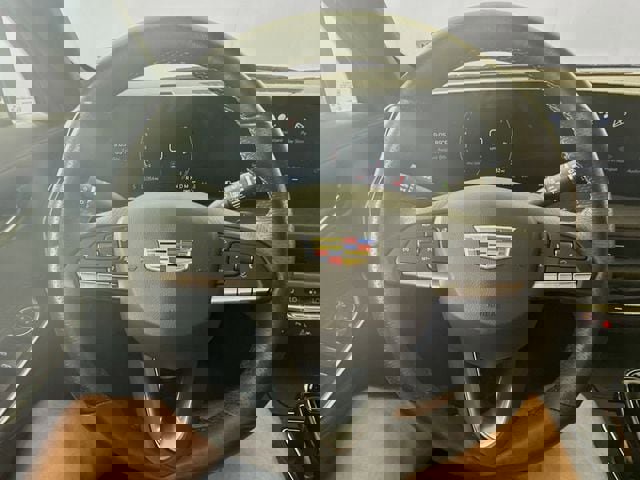 Used 2024 Cadillac XT4 Sport w/ Cold Weather Package image 12