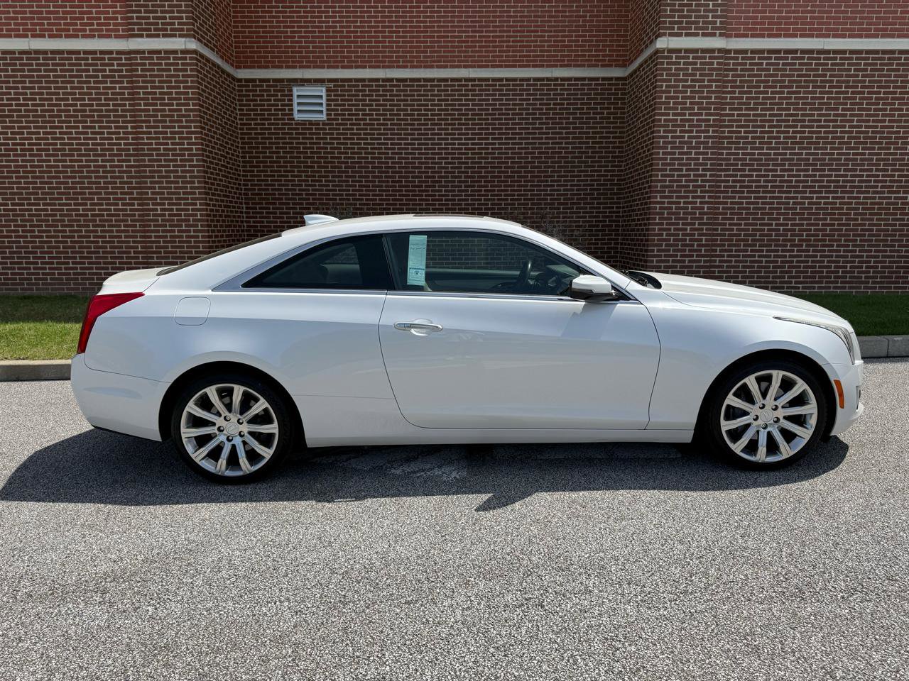 Used 2016 Cadillac ATS Premium w/ Driver Assist Package AWD/4WD image 16