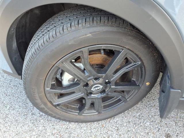 Certified 2024 Nissan Kicks SV w/ Exterior Package image 18